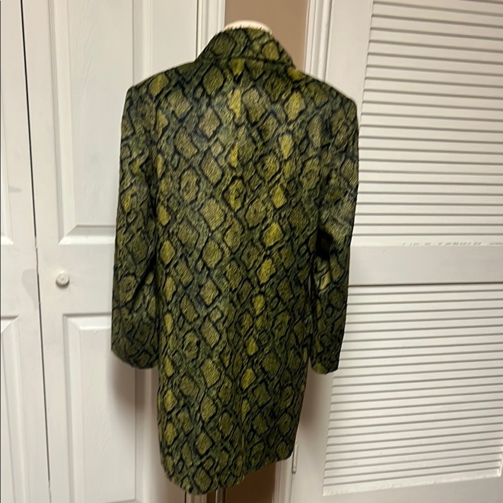 Versace vintage Y2K Vibrant green/ yellow Python faux fur Coat size M - Picture 3 of 14